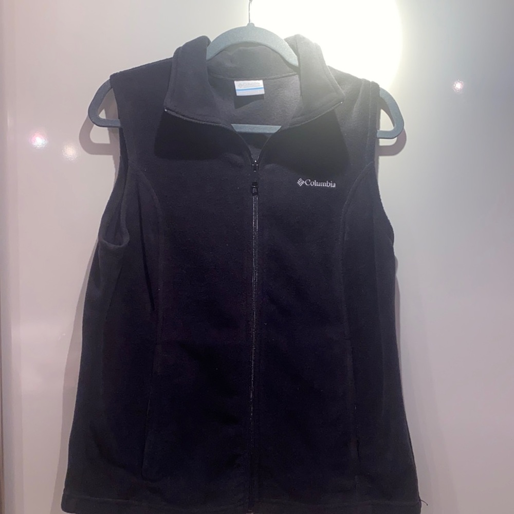 Columbia fleece vest